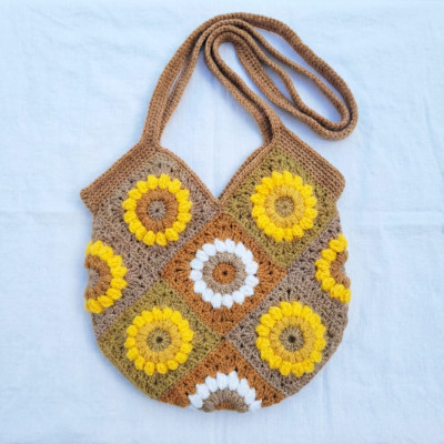 Handmade Sunflower Crochet Tote Bag - Boho Daisy Shoulder Bag for Summer