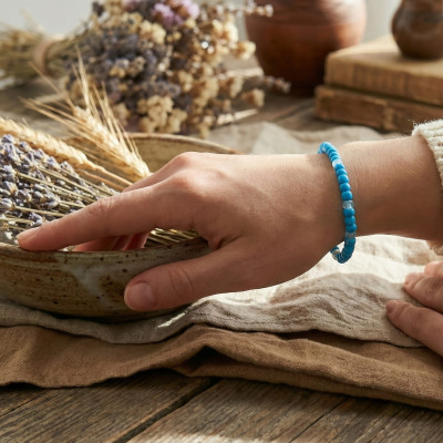 Bright Sky Blue & Azure Minimalist Seed Bead Bracelet